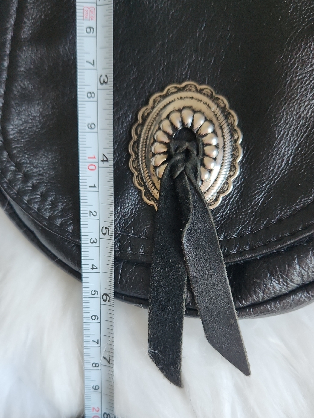 TALISMAN Motorcycle Vintage Black Leather Crossbody Bag with Silver Concho - Picture 9 of 9